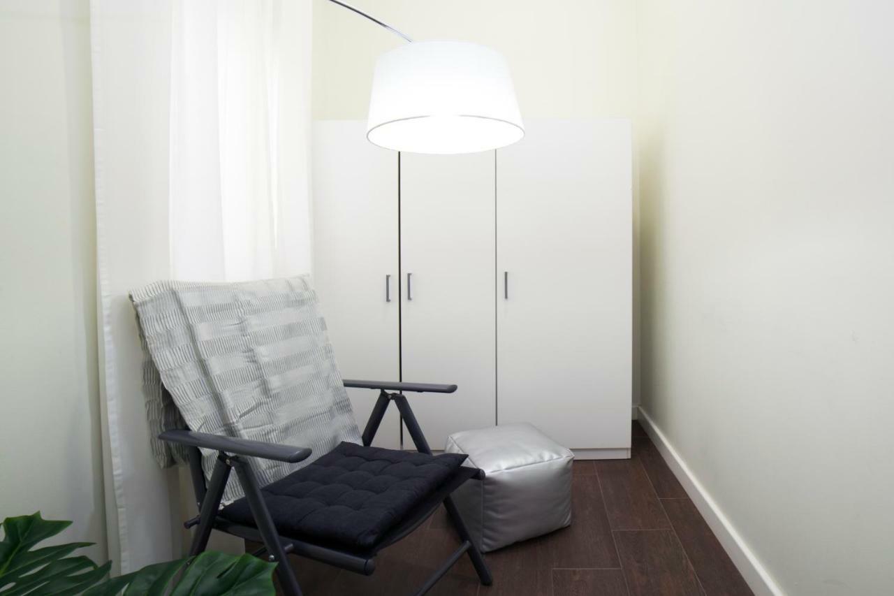 Alohamundi Alameda Apartment เซบีญา ภายนอก รูปภาพ