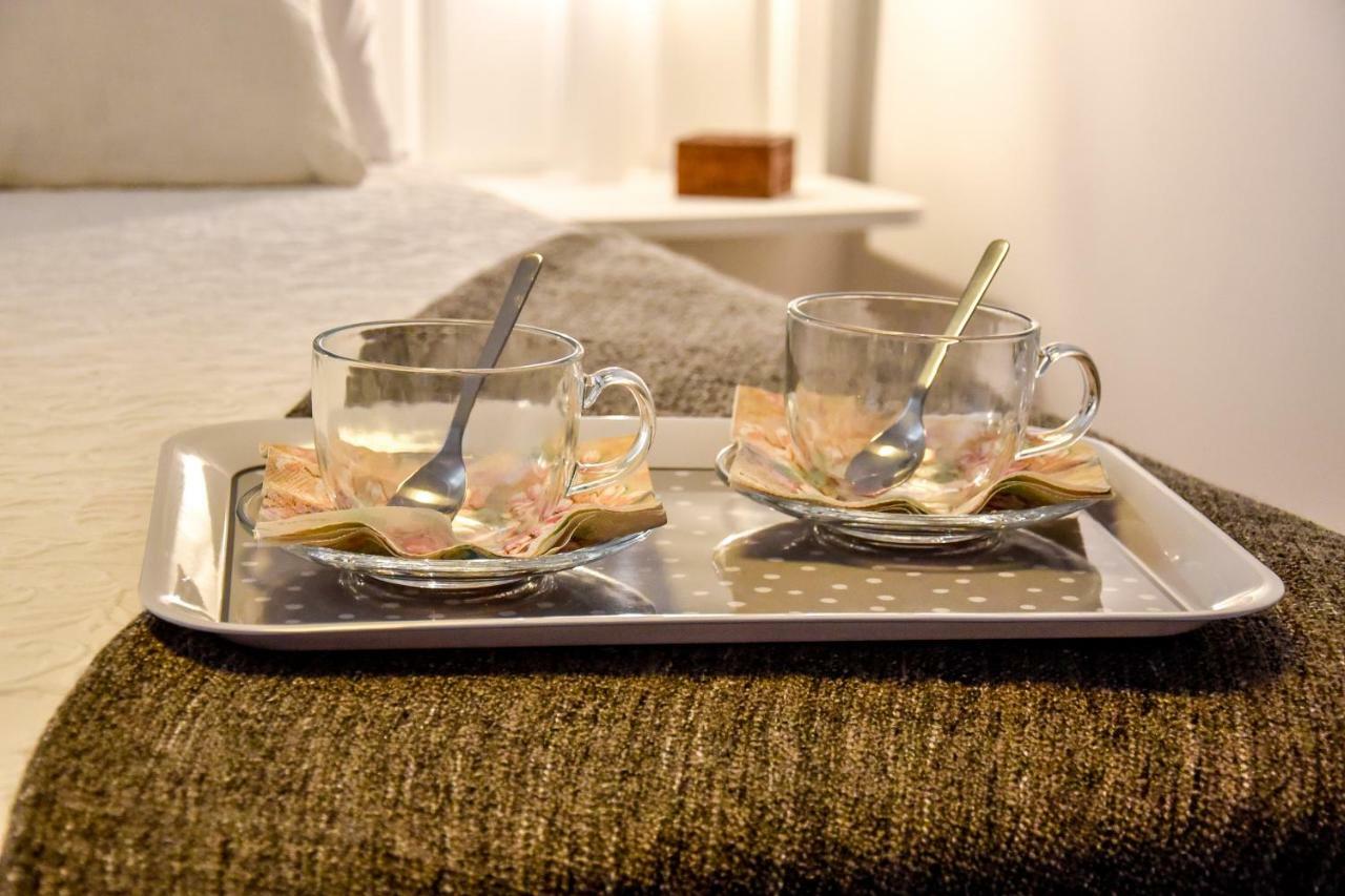 Alohamundi Alameda Apartment เซบีญา ภายนอก รูปภาพ