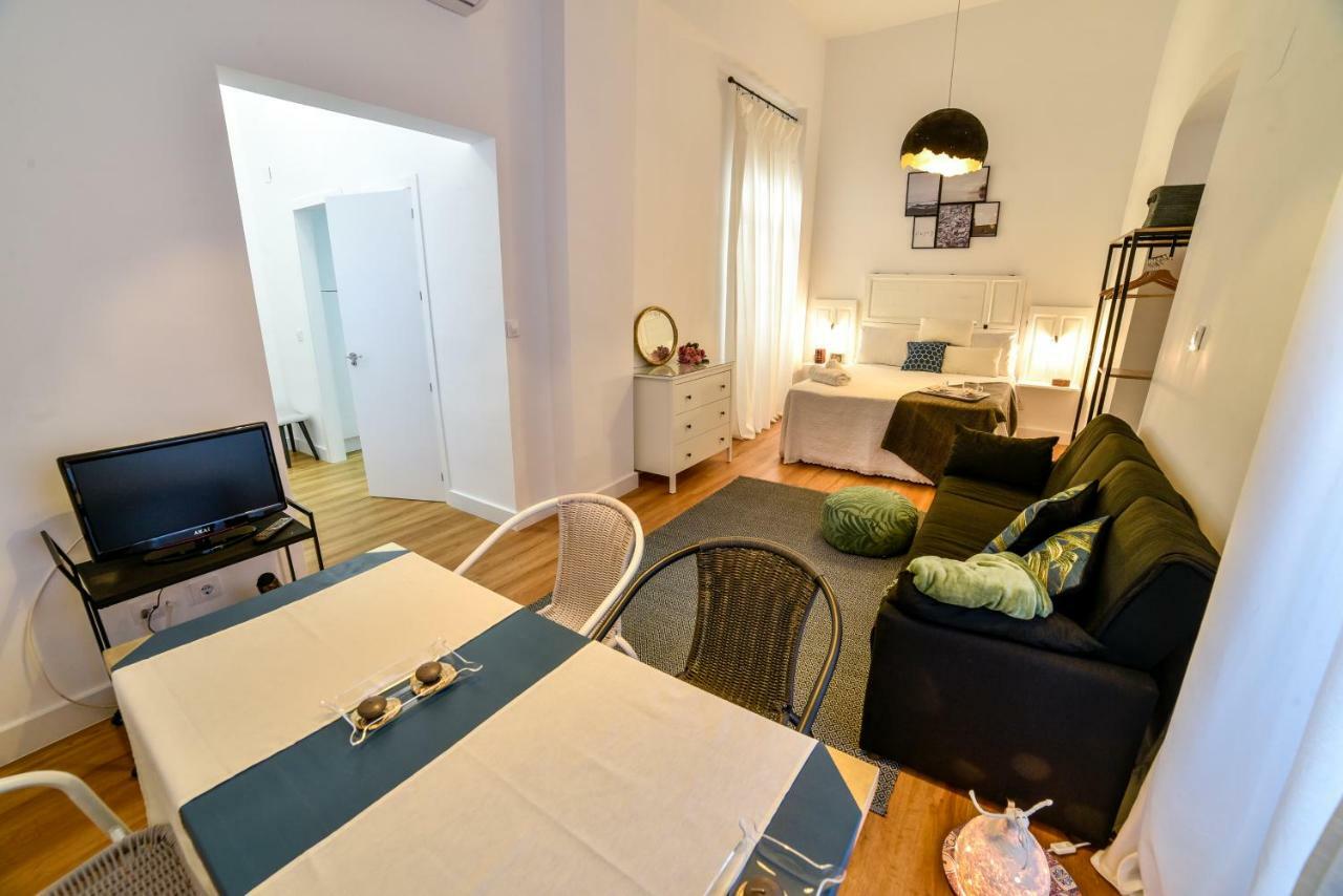 Alohamundi Alameda Apartment เซบีญา ภายนอก รูปภาพ